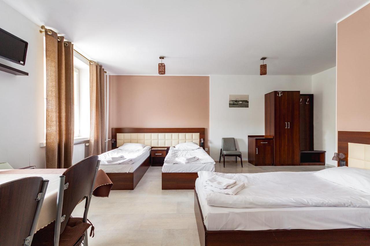 Avion Hotel ชวิดนิค ภายนอก รูปภาพ